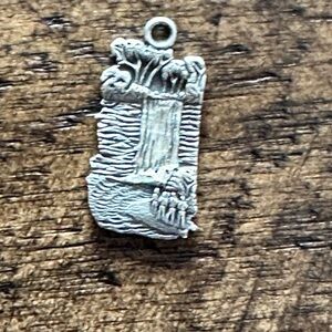 Classic Minnesota Sterling Minnehaha Falls Charm